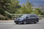 Toyota Sienna SE 2017 года